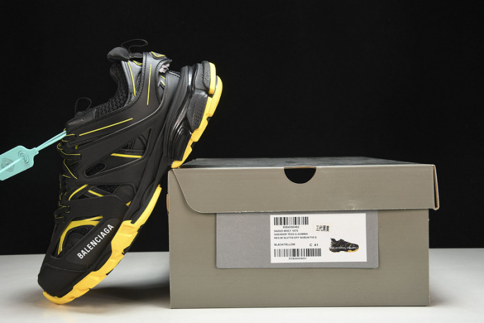 BALENGA TRACK SNEAKER 542023 W3AC1 1070