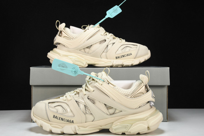 Ba*len*cia*ga track trainer    btt-039