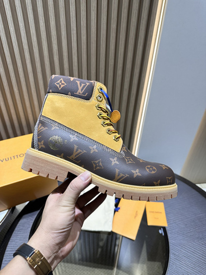 L**V**T* BOOTS LVTBS-011