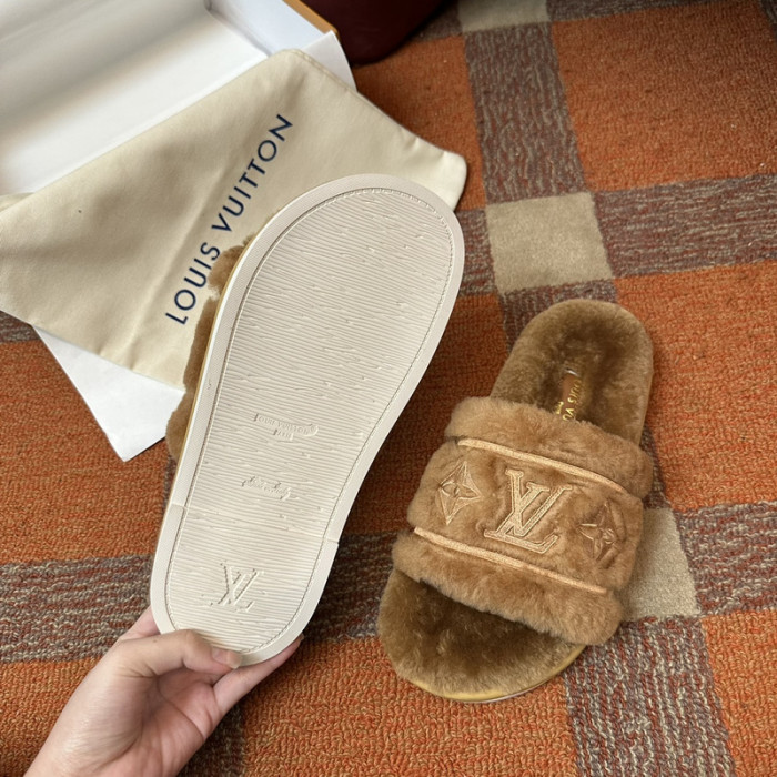 LO** VUI* SANDALS LV-170072