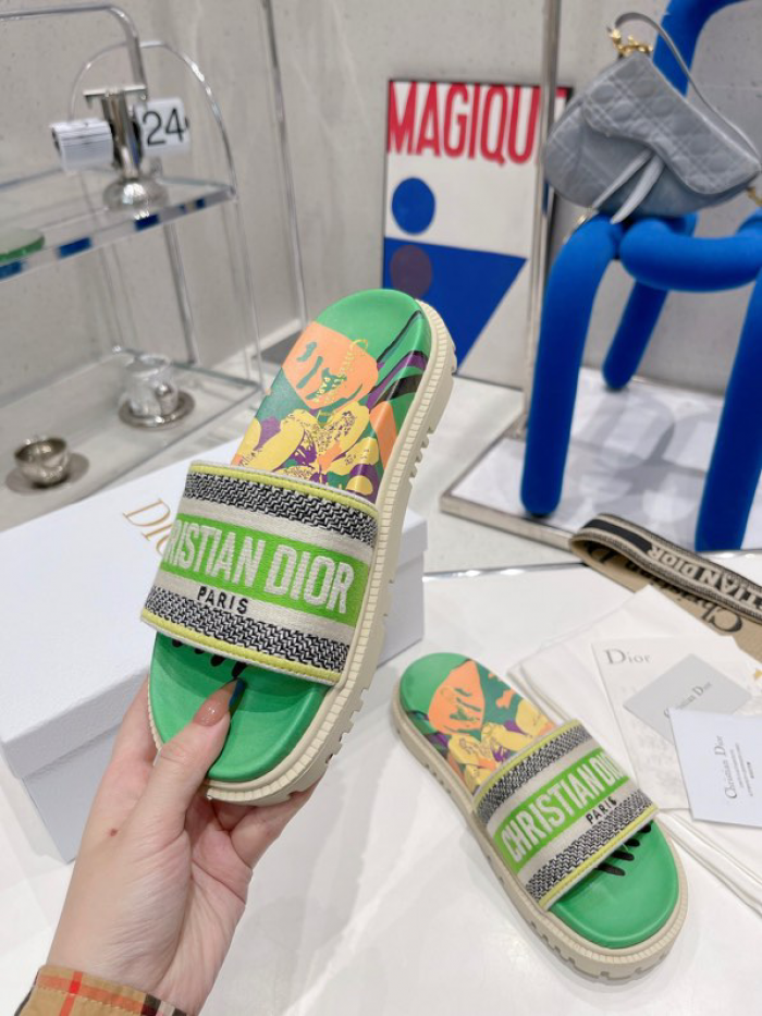 DIOR SLIDES DS-018
