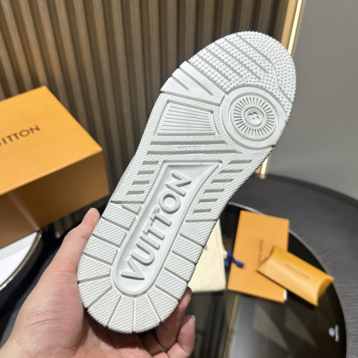 LOU VUIT SNEAKERS LVSS-0385