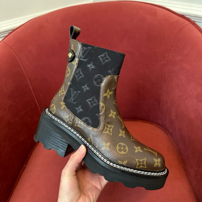 L**V**T* BOOTS LVTBS-034