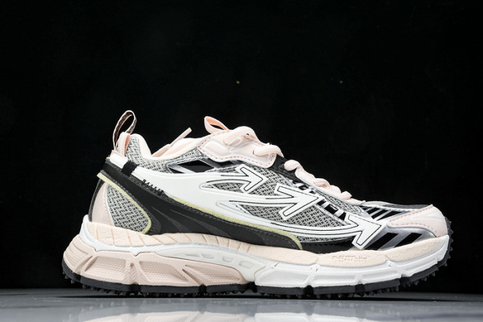 C/O SNEAKERS COS-013