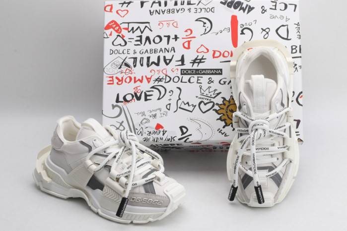 dg  sneakers  dg -016